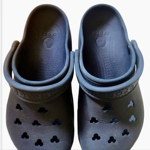 Crocs Disney Mickey Mouse Youth Boys Navy Blue Sandals Size 4